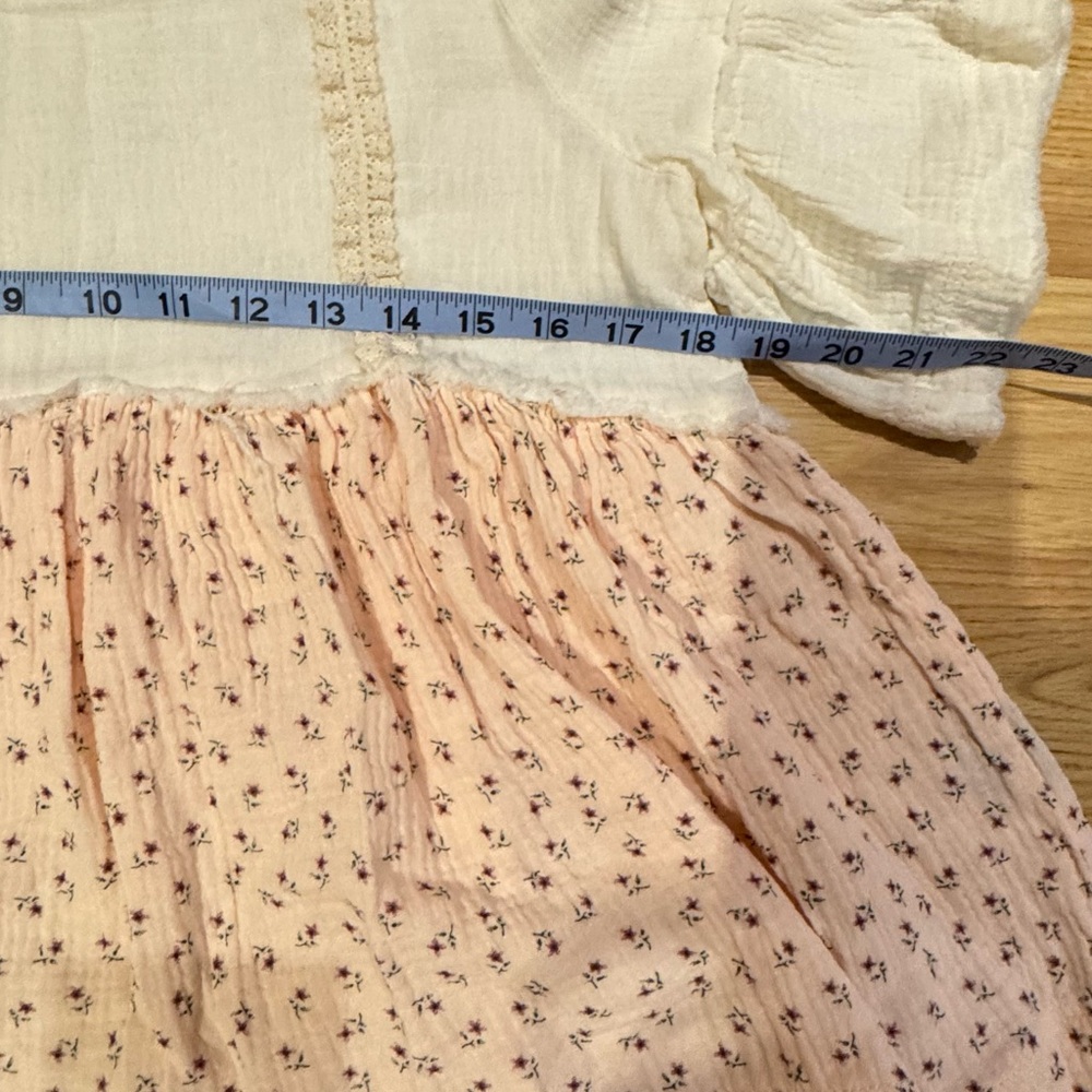 POL Cream Relaxed Ruffled Blouse - Picture 8 of 12